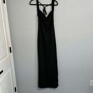 SHEIN Black Backless Maxi Dress